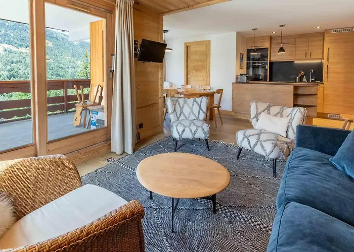 Cybele 2 Apartment